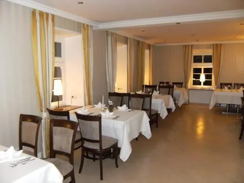 Restaurant Oelmuehle לנדסטול